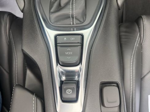 Used 2024 Chevrolet Camaro LT RWD image 24
