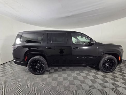 New 2026 Jeep Grand Wagoneer Limited AWD/4WD image 5