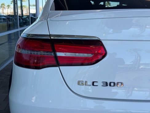 Used 2019 Mercedes-Benz GLC 300 4MATIC Coupe image 21