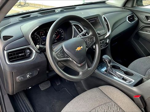 Used 2023 Chevrolet Equinox LT image 16
