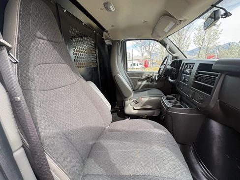 Used 2024 Chevrolet Express 2500 w/ Driver Convenience Package image 26
