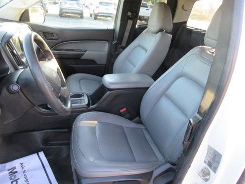 Used 2019 Chevrolet Colorado W/T image 14