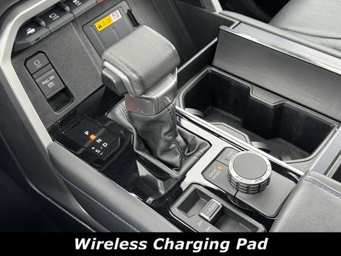 Used 2023 Toyota Tundra Platinum image 11