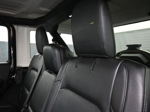 Used 2021 Jeep Wrangler Unlimited Rubicon w/ LED Lighting Group image 24