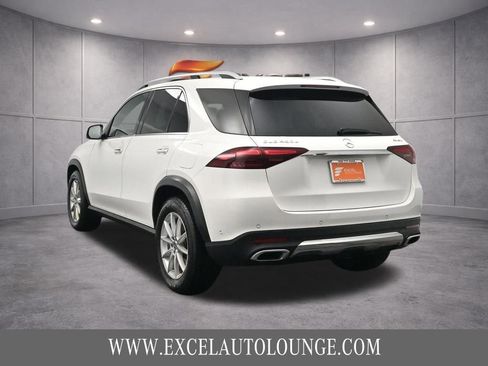 Used 2024 Mercedes-Benz GLE 450e 4MATIC image 5