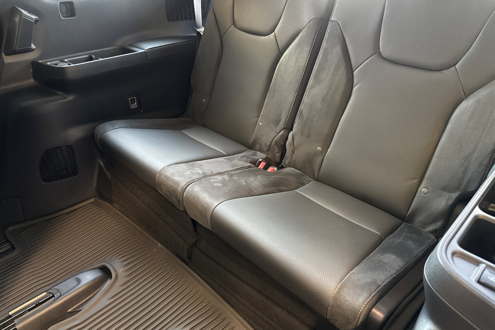 Used 2025 Lexus TX 350 AWD w/ Technology Package image 17