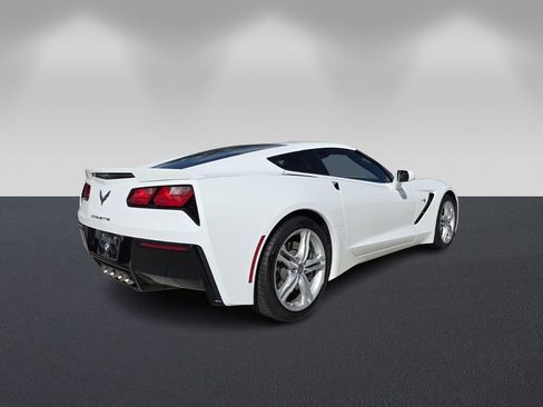 Used 2016 Chevrolet Corvette Stingray Coupe image 4
