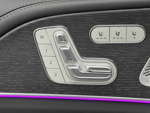 Used 2024 Mercedes-Benz GLS 63 AMG 4MATIC image 22