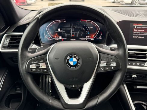 Used 2022 BMW 330i xDrive Sedan w/ Premium Package image 16