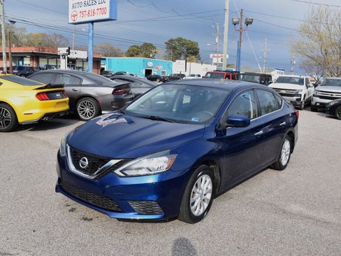 Used 2017 Nissan Sentra SV w/ Style Package image 2