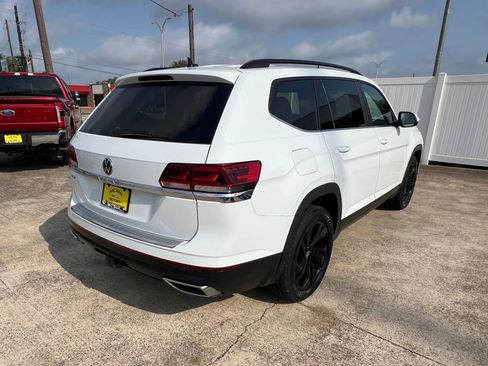 Used 2022 Volkswagen Atlas SE FWD image 3