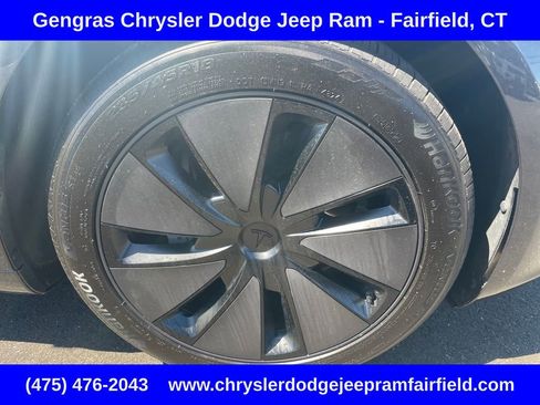 Used 2025 Tesla Model 3 Long Range RWD image 9