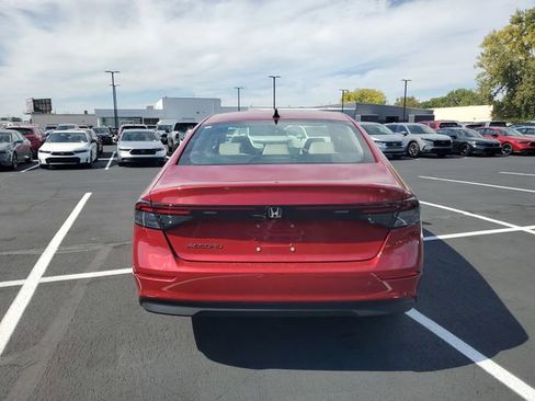 New 2025 Honda Accord SE image 15