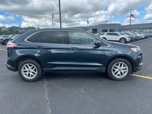 Used 2022 Ford Edge SEL w/ Convenience Package AWD/4WD image 4