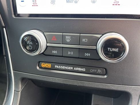 Used 2024 Ford Edge Titanium w/ Equipment Group 301A image 26