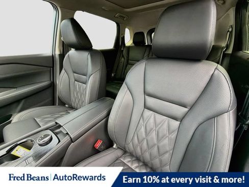 New 2026 Nissan Rogue Platinum w/ Platinum Premium Package AWD/4WD image 18