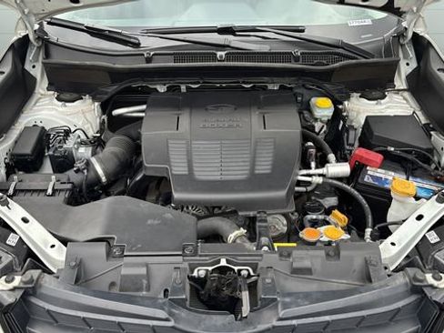 Used 2023 Subaru Forester Touring w/ Popular Package #3 AWD/4WD image 18