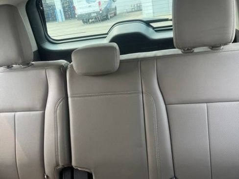 Used 2019 Ford Expedition Max XLT w/ Equipment Group 202A RWD image 14