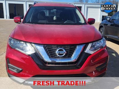 Used 2017 Nissan Rogue SV