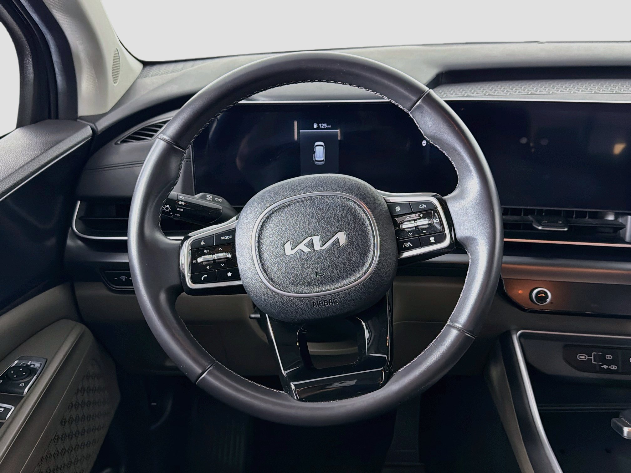 Used 2026 Kia Carnival FWD image 18