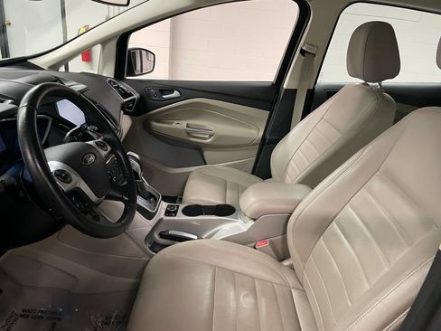 Used 2013 Ford C-MAX SEL image 9