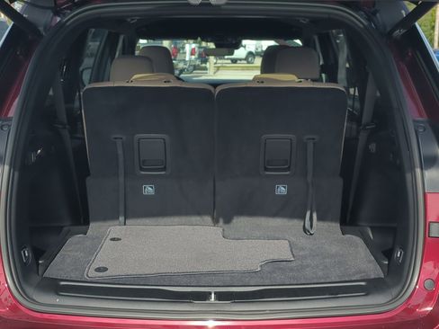 Used 2025 Jeep Grand Cherokee L Limited image 12