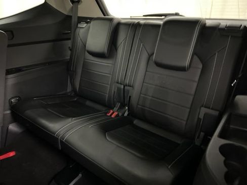 Used 2023 Volkswagen Atlas SEL Premium AWD/4WD image 26