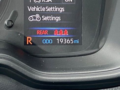 Certified 2022 Toyota Corolla LE image 24