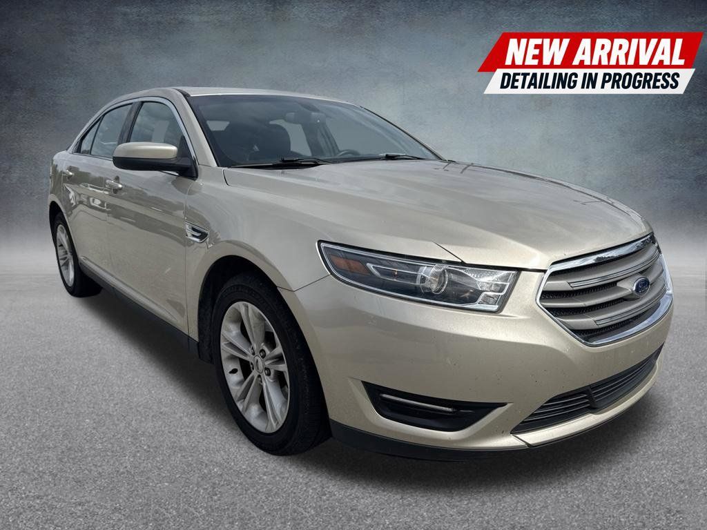 Used 2018 Ford Taurus SEL w/ Equipment Group 201A FWD image 1