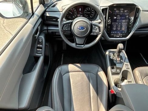 Used 2024 Subaru Crosstrek 2.5i Limited AWD/4WD image 8