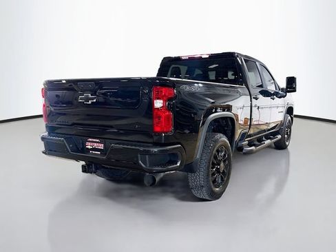 Used 2025 Chevrolet Silverado 2500 Custom w/ Custom Value Package AWD/4WD image 6