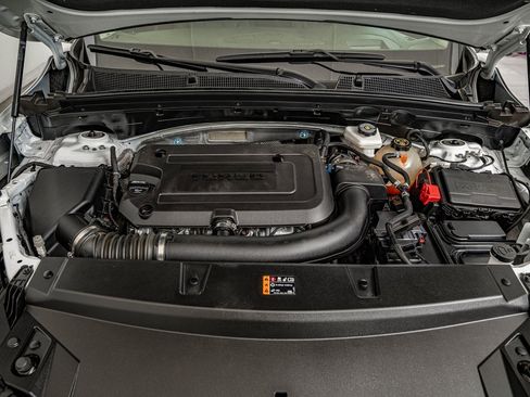 Used 2023 Buick Envision Avenir image 38