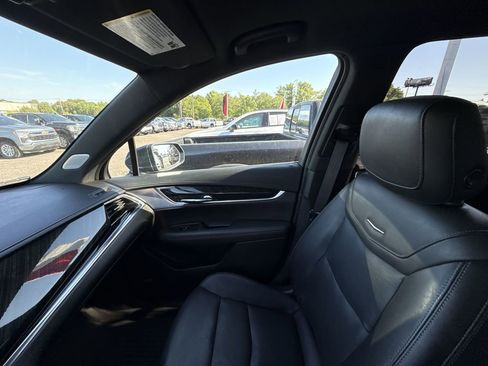 Certified 2020 Cadillac XT6 Premium Luxury FWD image 15