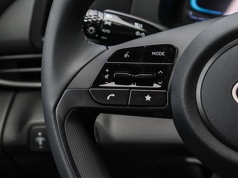New 2026 Hyundai Elantra SEL Sport FWD image 19