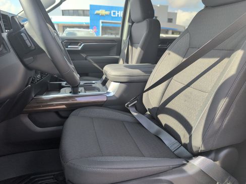 New 2026 Chevrolet Silverado 1500 LT Trail Boss image 9