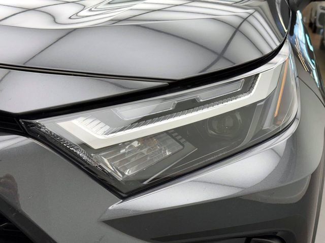 Used 2023 Toyota RAV4 LE AWD/4WD image 7