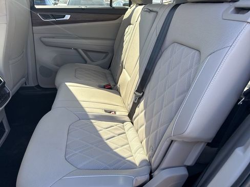 New 2026 Volkswagen Atlas SEL Premium R-Line image 11