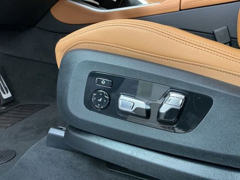 New 2026 BMW X5 xDrive50e w/ M Sport Package AWD/4WD image 20