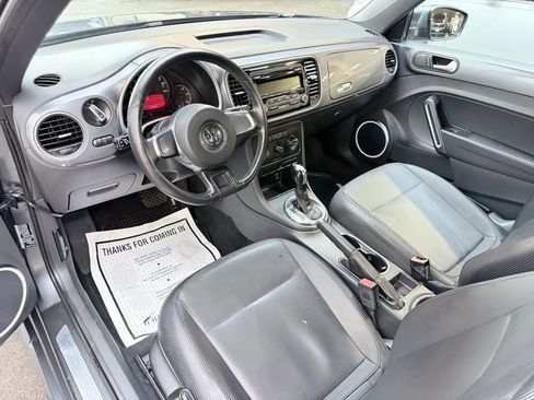 Used 2012 Volkswagen Beetle 2.5 image 9