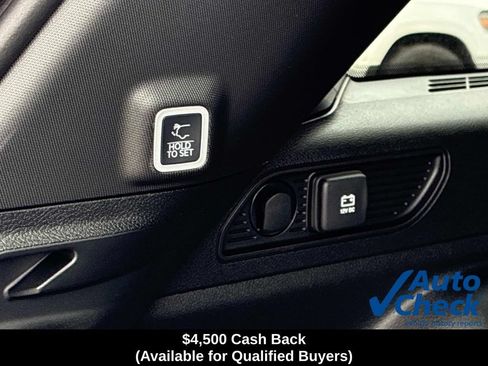 New 2026 Jeep Grand Cherokee Altitude AWD/4WD image 5