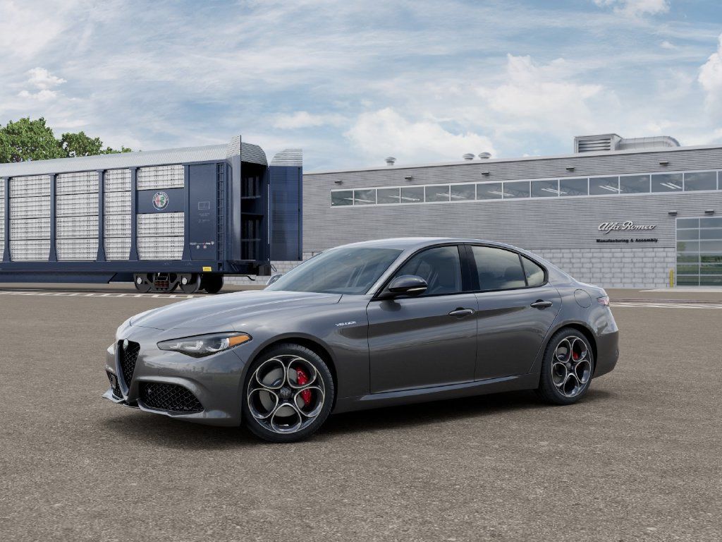 New 2026 Alfa Romeo Giulia RWD image 2
