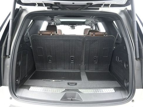 Used 2023 Chevrolet Tahoe High Country image 23