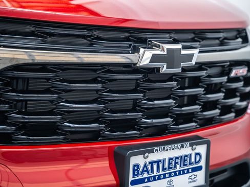New 2026 Chevrolet Trax RS w/ Sunroof Package FWD image 11