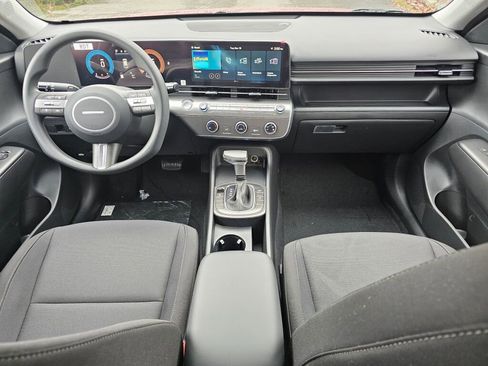 New 2026 Hyundai Kona SE image 13