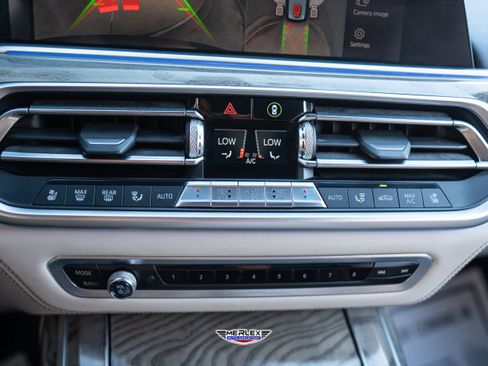 Used 2019 BMW X7 xDrive50i w/ Executive Package AWD/4WD image 37