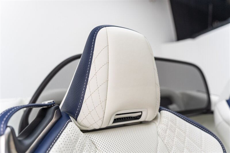 Used 2024 Lexus LC 500 Convertible RWD image 47