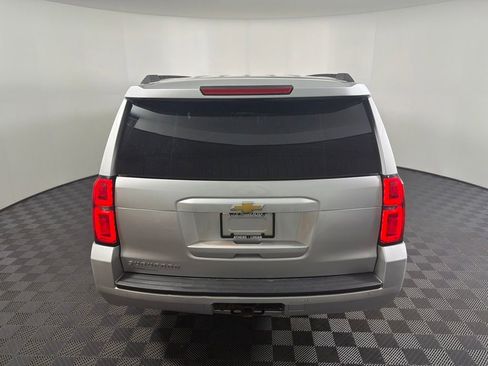 Used 2019 Chevrolet Suburban LT AWD/4WD image 17