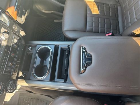 Used 2023 Nissan Titan Platinum Reserve w/ Moonroof Package image 24