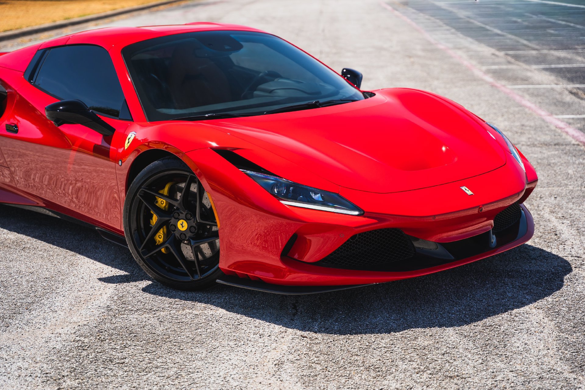 Used 2021 Ferrari F8 Tributo RWD image 41