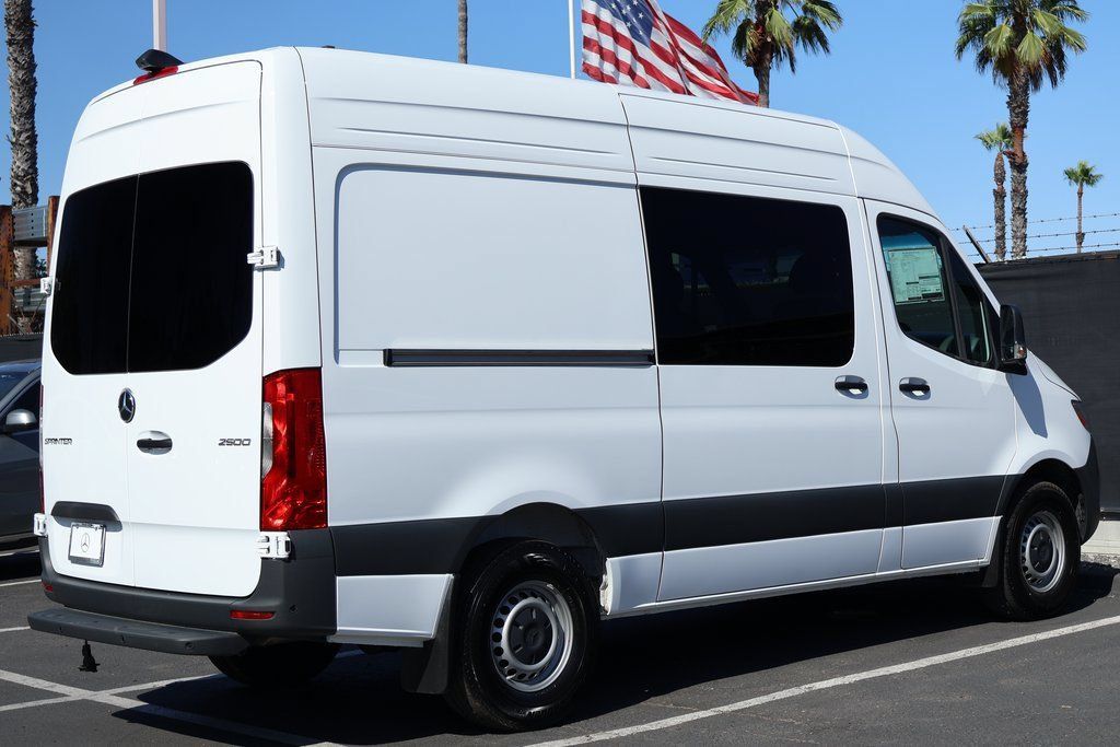 New 2026 Mercedes-Benz Sprinter 2500 image 2